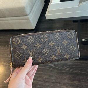 Louis Vuitton Clemence Wallet